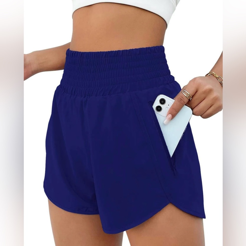 Blue gym shorts - NEW - size med